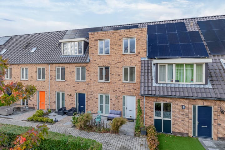 Sneekermeerplantsoen 35 in Berkel en Rodenrijs foto