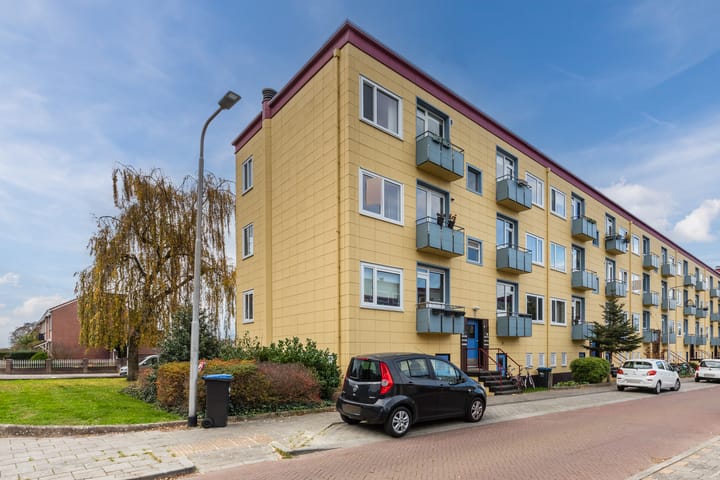 Sneeuwbalstraat 15 in Nijmegen foto