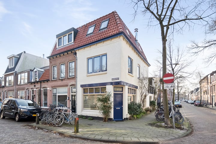 Soendastraat 16 in Haarlem foto