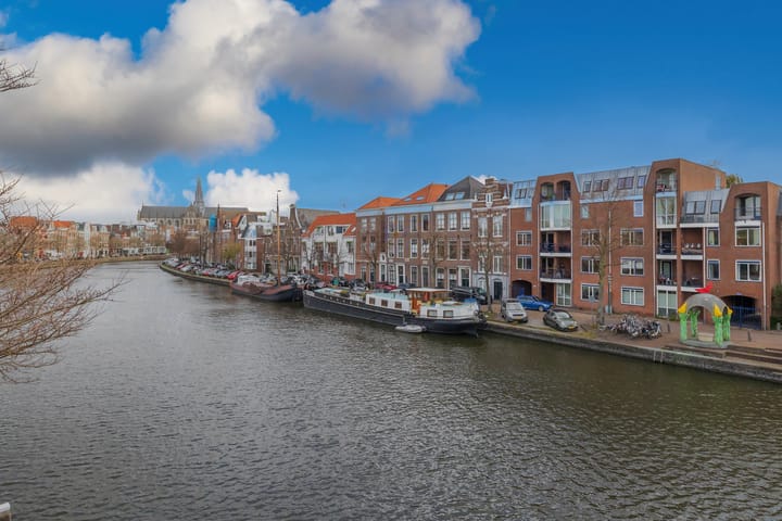 Spaarne 121 in Haarlem foto
