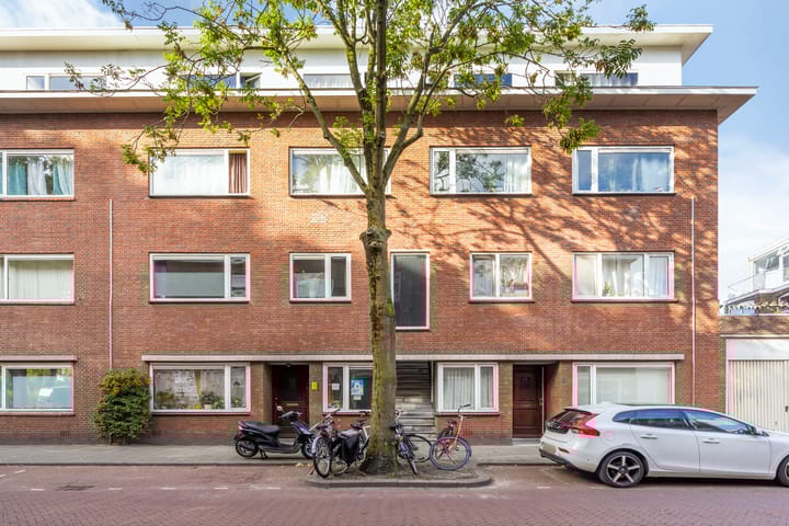Spaarnedwarsstraat 7A in 's-Gravenhage foto