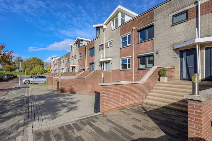 Spakenburglaan 21 in Lelystad foto