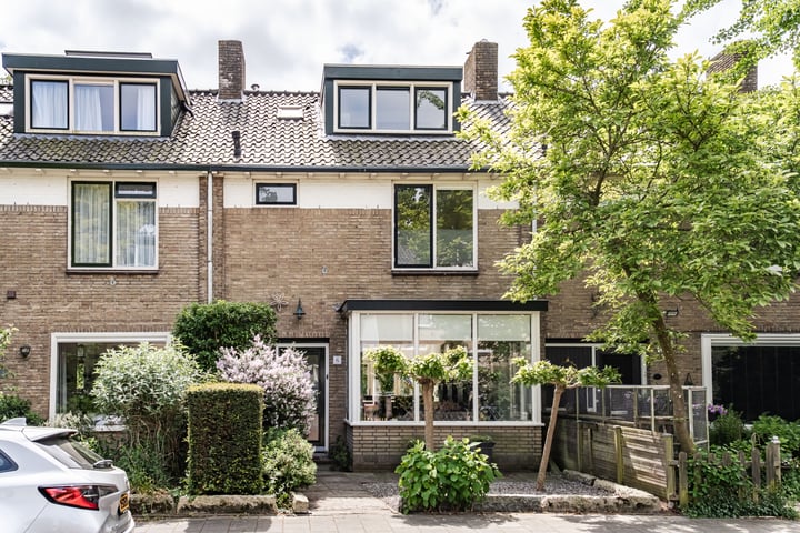 Spanjaardsberglaan 6 in Santpoort-Noord foto