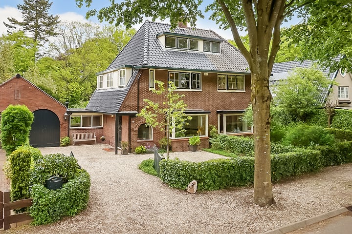 Sparrenlaan 3 in Hollandsche Rading foto