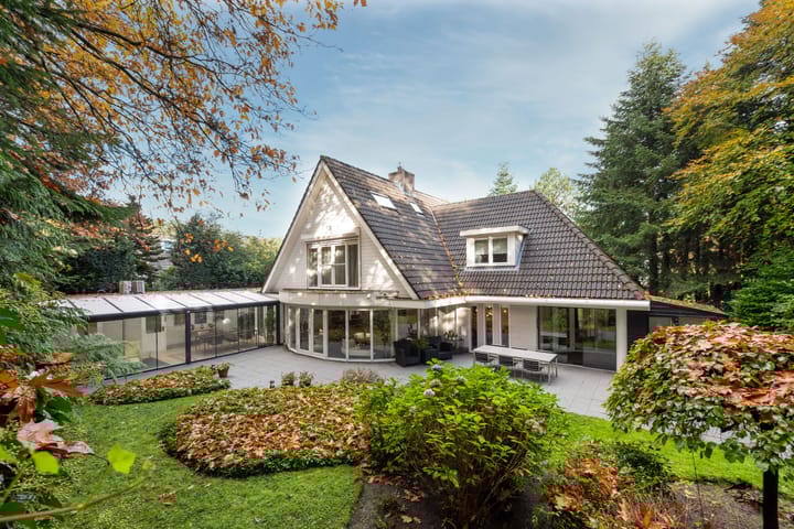 Sparrenlaan 9 in Bosch en Duin foto