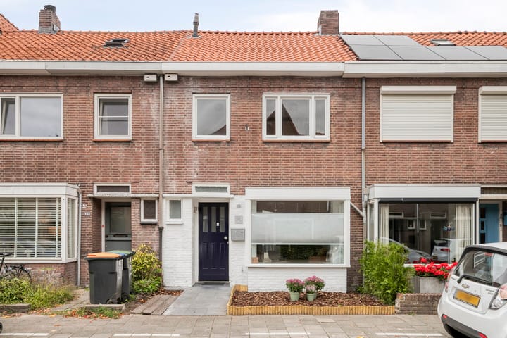 Sparrenstraat 33 in Tilburg foto