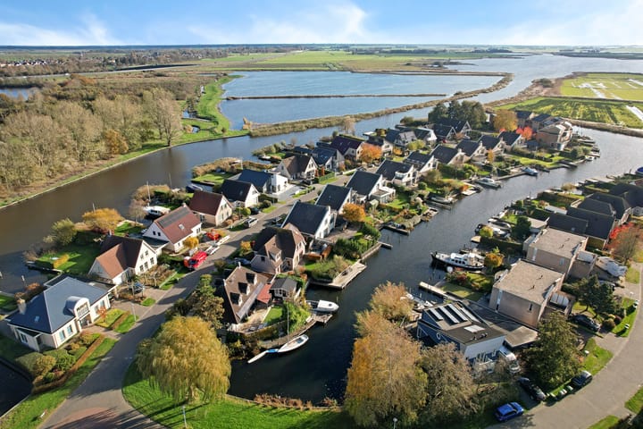 Spijkerboor 24 in Sneek foto