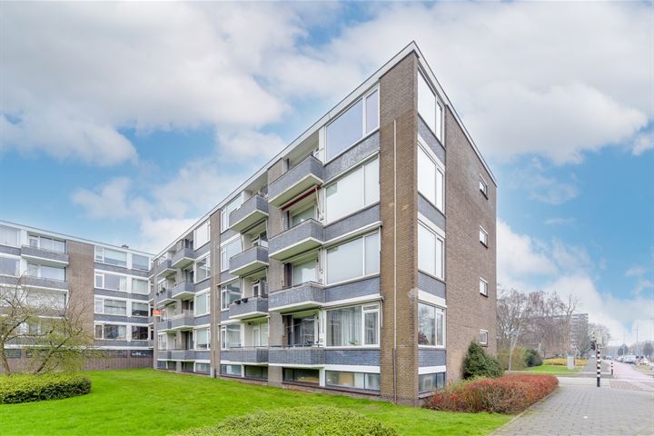 Spinozalaan 149 in Voorburg foto