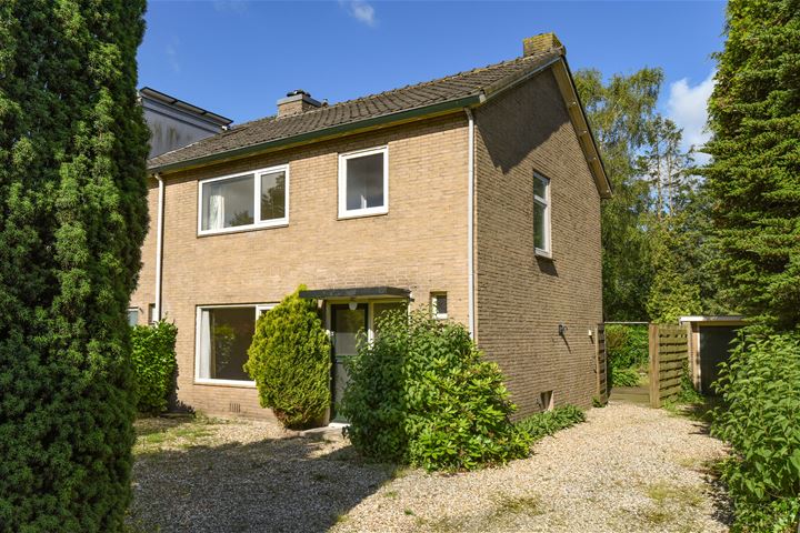 Spoorlaan 94 in Hollandsche Rading foto