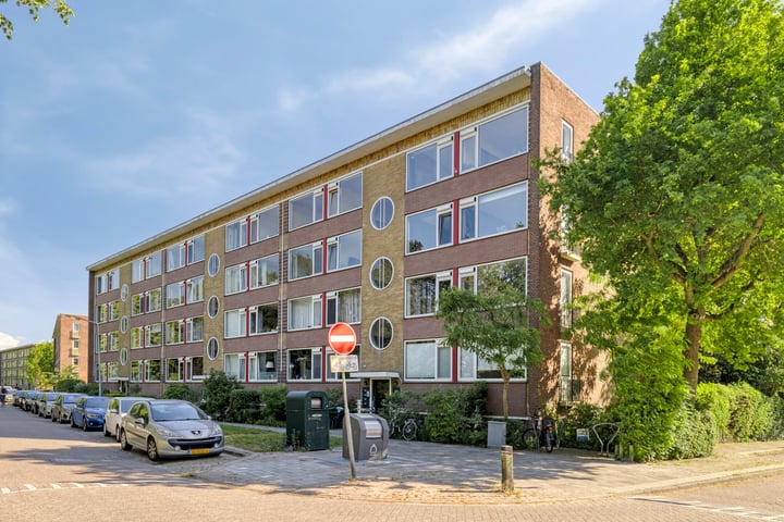 Sportparklaan 205 in Weesp foto