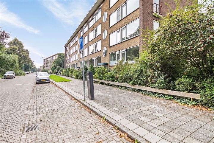 Sportparklaan 249 in Weesp foto