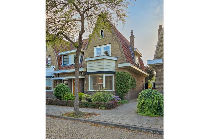 Spreeuwenstraat 25 in Hengelo foto