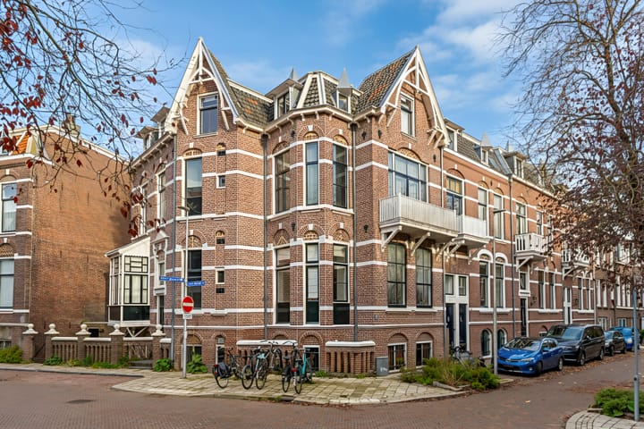 Spyridon Louisweg 103 in Amsterdam foto