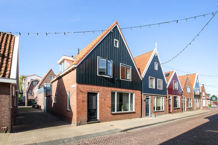 St Jozefstraat 13 in Volendam foto