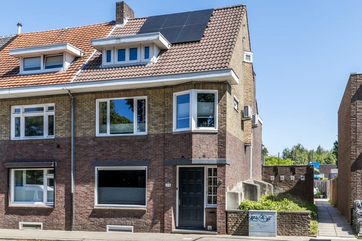 St.Pieterstraat 124 in Kerkrade foto