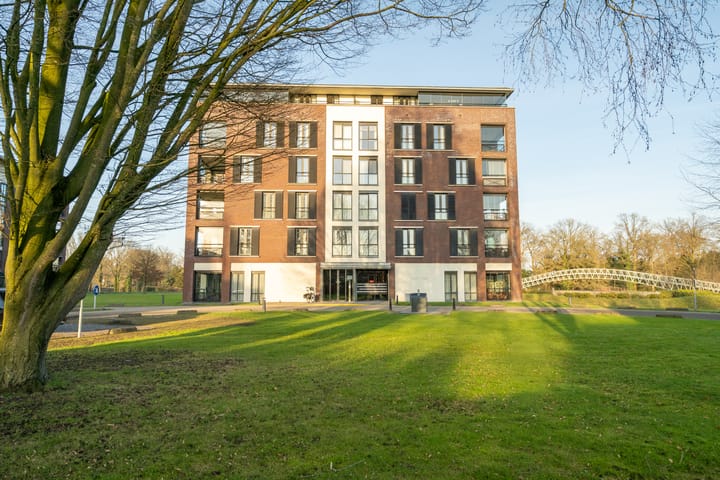 Stadshagen 146 in Delden foto