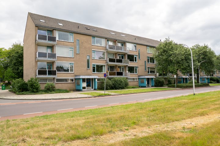 Staringstraat 274 in Hengelo foto