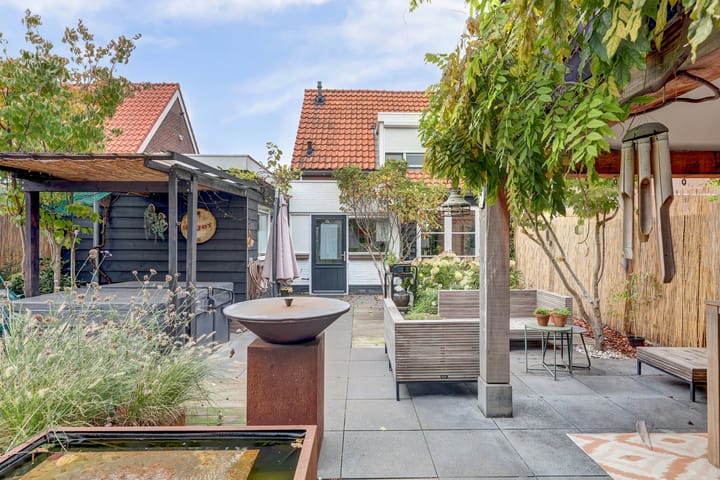 Statendamweg 24 in Oosterhout foto