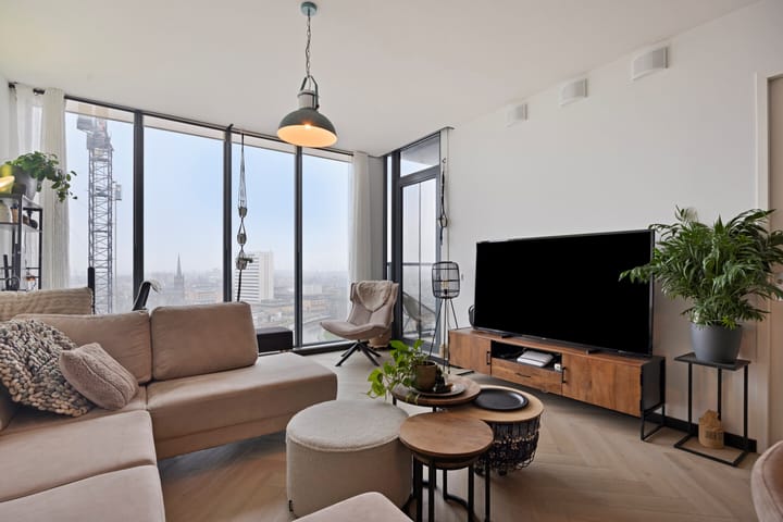 Stationsplein 6K-8 in Schiedam