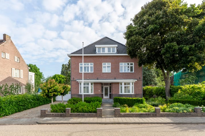 Stationsstraat 16 in Gronsveld foto