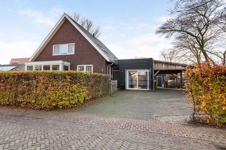 Stationsstraat 3 in Bathmen foto