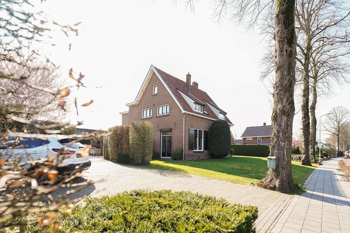 Stationsstraat 63A in Putten foto