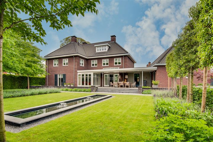 Stationsstraat 81 in Veghel foto