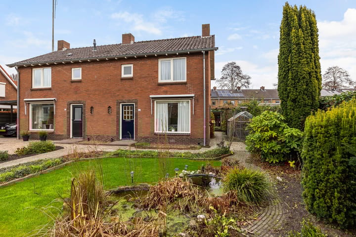 Stationsweg 18A in Wezep foto