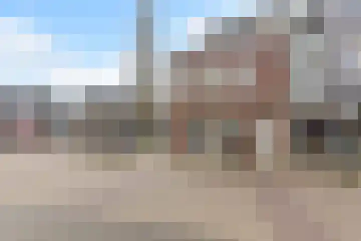 Stationsweg 76 a Heiloo thumbnail 4