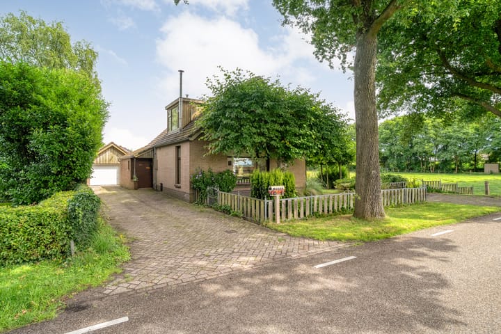 Stegerensallee 14 in Dedemsvaart foto