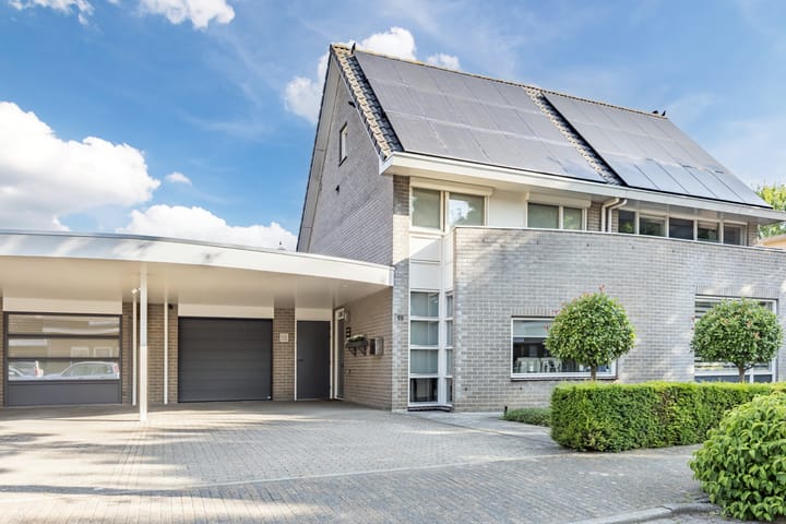 Steilrand 16 in Gemert foto