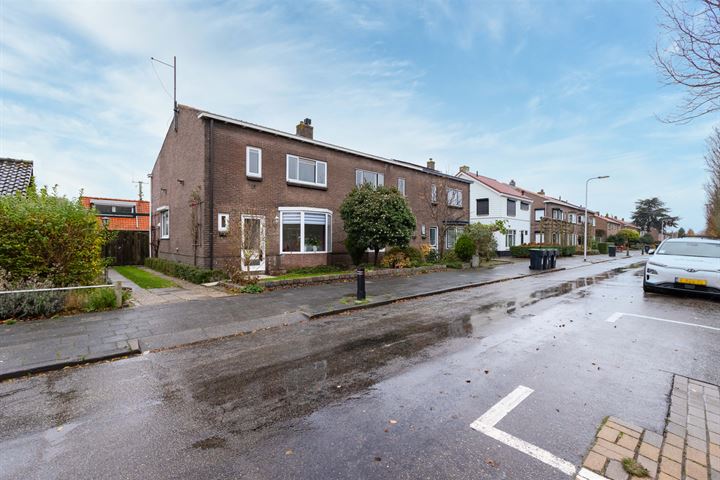 Steneweg 94 in Middelharnis foto