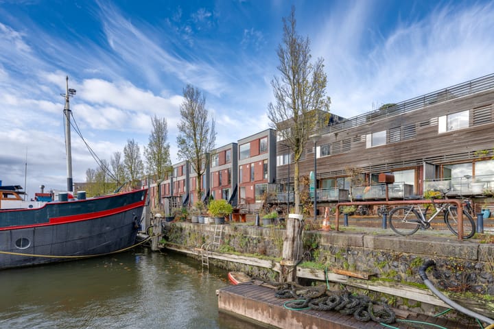 Stokerkade 104 in Amsterdam