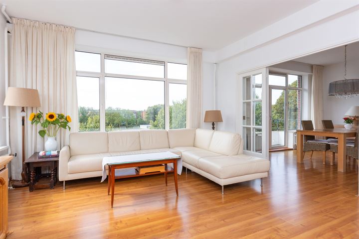 Stokroosstraat 17B in 's-Gravenhage foto