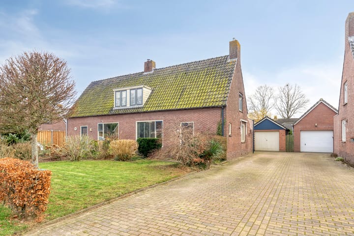 Straatkampen 38 in Rolde