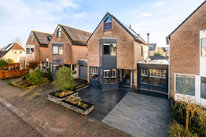 Struikheideveld 10 in Swifterbant foto