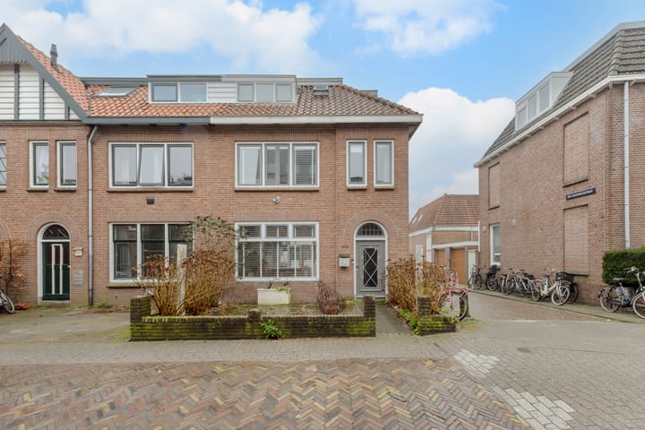 Stuartstraat 111 in Alkmaar