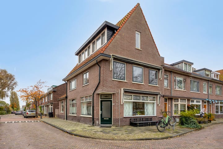 Sumatrastraat 189 in Leiden foto