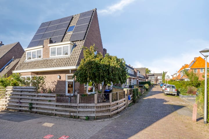 Sumatrastraat 24 in Leeuwarden foto