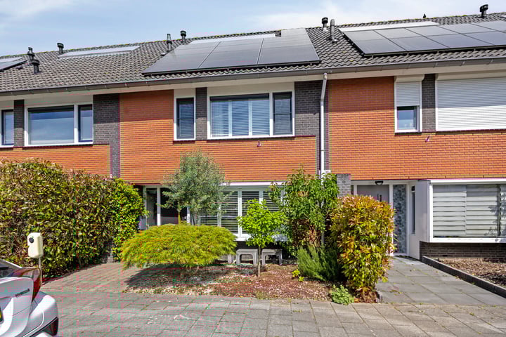 Sustenpas 5 in Eindhoven foto