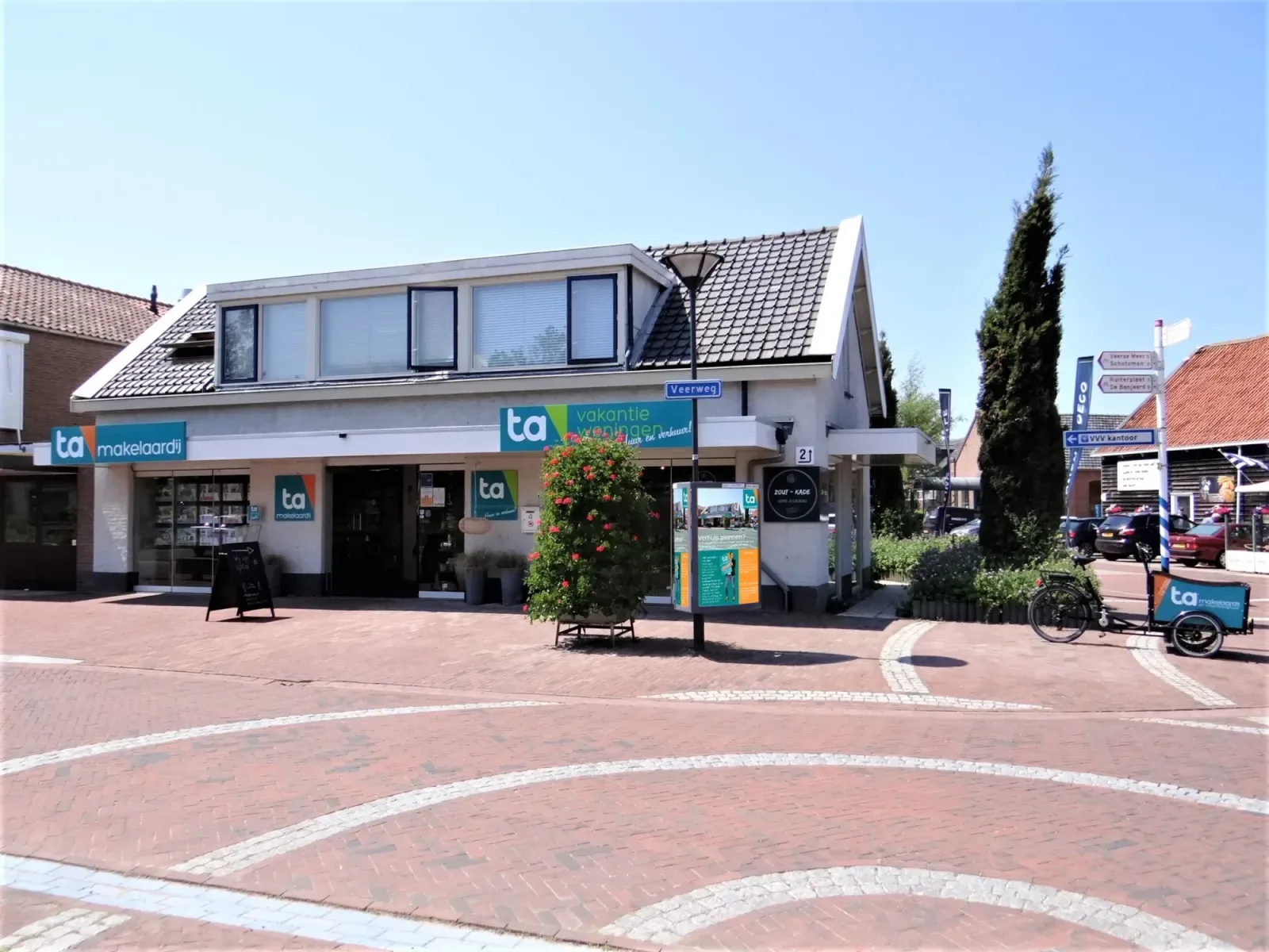 Team foto van T.A. Makelaardij en Vakantiewoningen