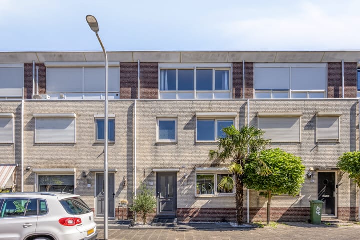 't Stort 12 in Sliedrecht foto