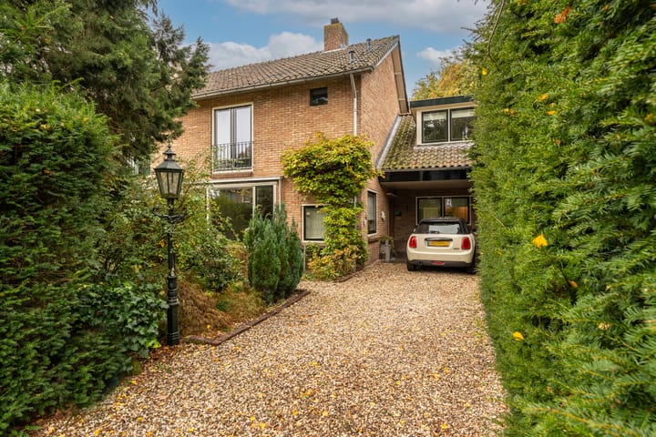 't Tuintje 18 in Laren foto