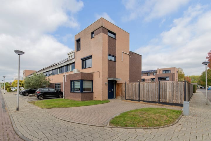 Tacitusstraat 14 in Sittard foto