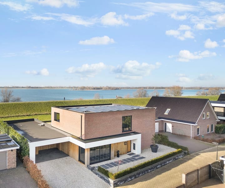 Tangelderhof 12 in Tolkamer