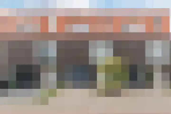 Tapeind 23 en Best
