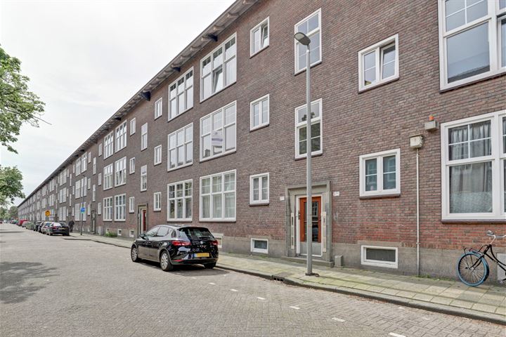 Tapuitstraat 7A in Rotterdam foto