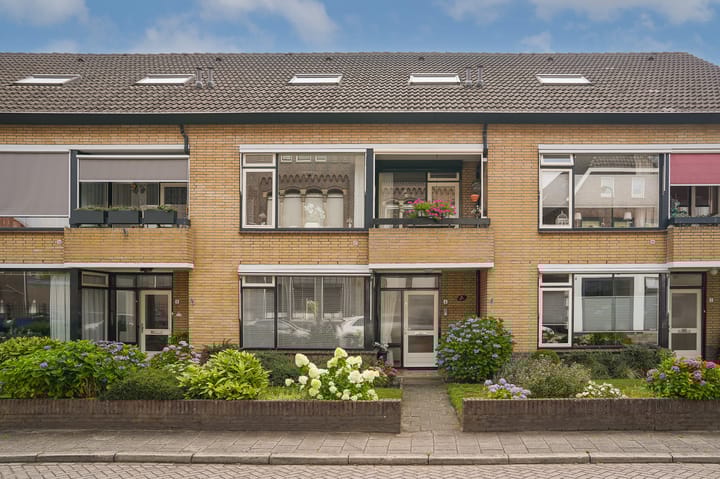 Teding van Berkhoutstraat 12 in Baarn foto