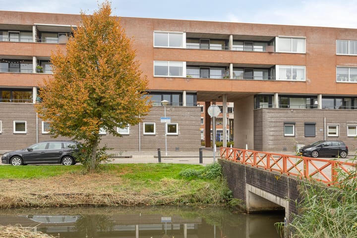 Terschellingkade 18 in Woerden foto