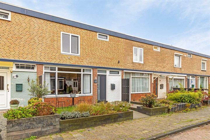 Tesselschadestraat 8 in Hoogezand foto